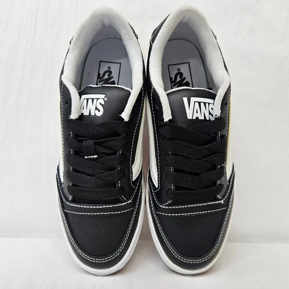 Vans Hylane Leather Sneakers VN000D269X1 Black White Gum Womens Size 7.5